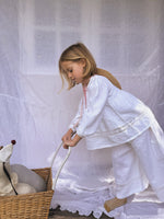 SUGARY LACE LINEN BLOUSE