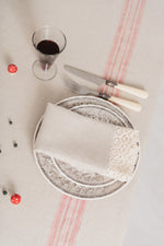 Set of 4 Pure Linen Serviette with French Cotton Lace