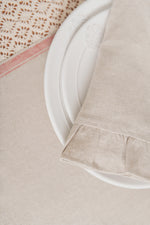 Set of 4 Pure Linen Serviette with Ruffles